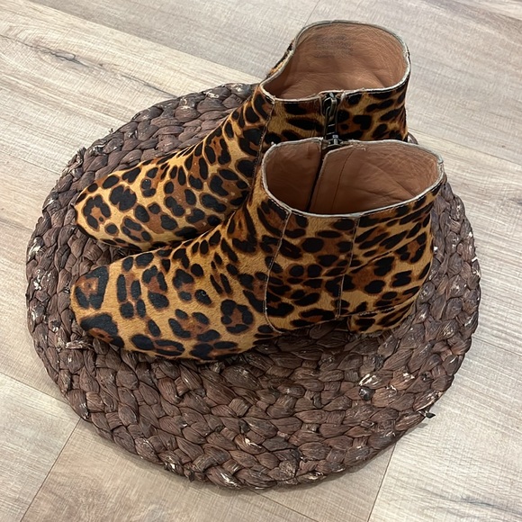 Madewell The Jada Boot in Leopard Calf Hair Size 9 - Picture 5 of 7